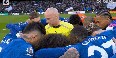 特里谈切尔西赛前将主裁包围：他们应该让裁判滚开